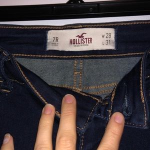 Size 7R hollister skinny jeans